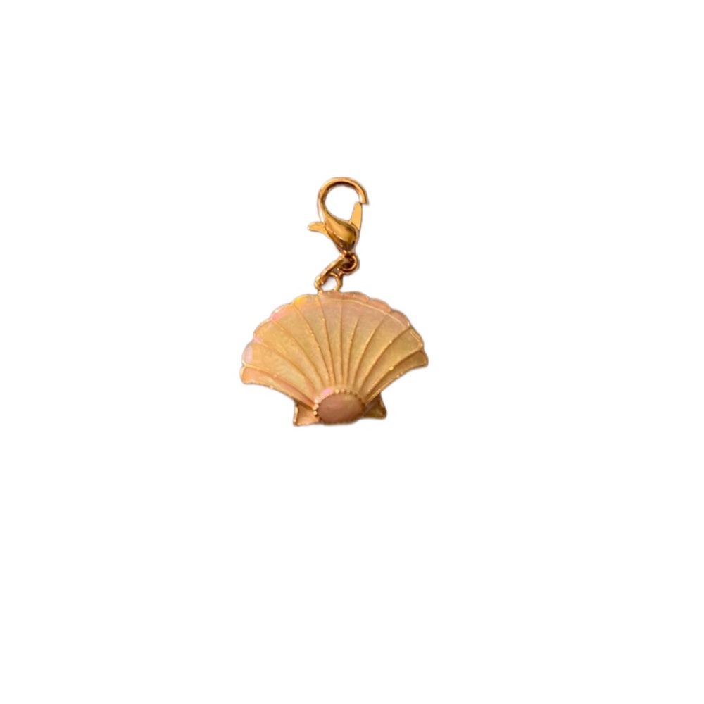 Pink White Gold Shell Charm - Picture 6 of 6